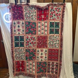 Vintage Fieldcrest Christmas Tapestry Fringe Throw Blanket Lap Wall 43x63 USA